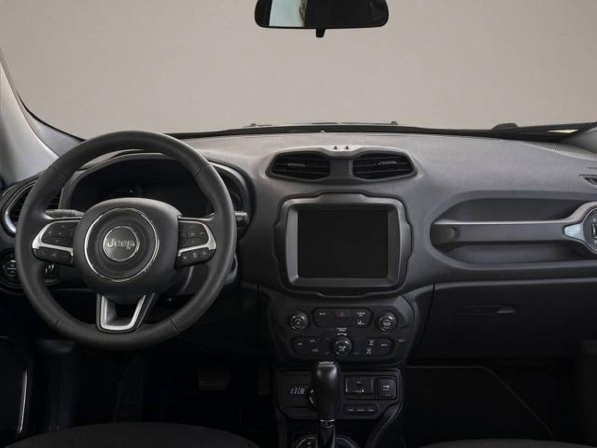 Jeep Renegade 1.3 T4 190CV PHEV 4xe AT6 Limited (13)