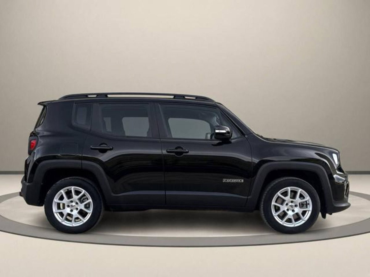Jeep Renegade 1.3 T4 190CV PHEV 4xe AT6 Limited (4)