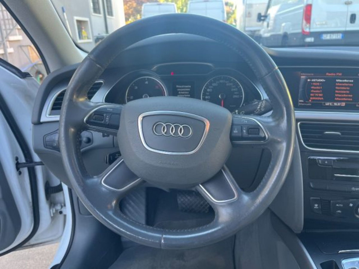 Audi A4 Avant 2.0 TDI 177CV (11)