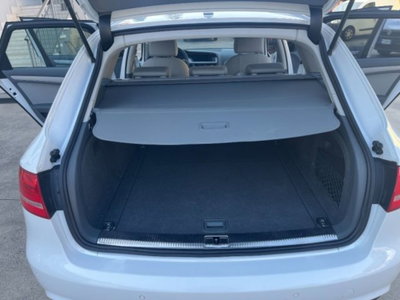 Audi A4 Avant 2.0 TDI 177CV (8)