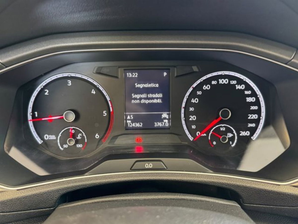 Volkswagen T-Roc 2.0 tdi Style 4motion 150cv dsg (12)