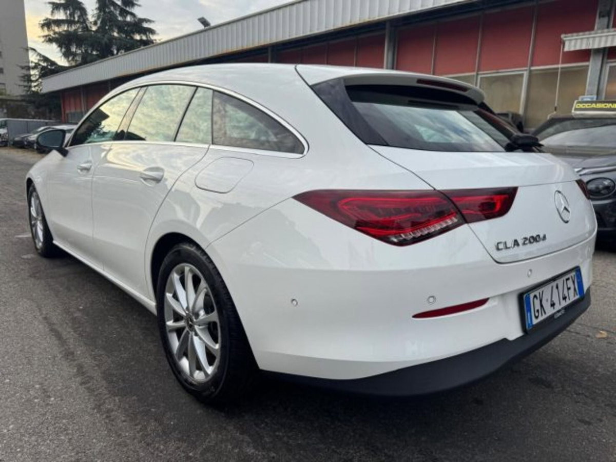 Mercedes-Benz CLA Shooting Brake 200 d Automatic Shooting Brake Business (7)