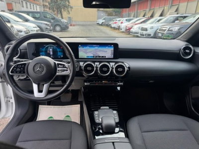 Mercedes-Benz CLA Shooting Brake 200 d Automatic Shooting Brake Business (8)