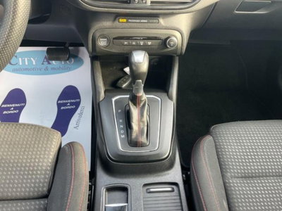 Ford Focus Station Wagon 1.0 EcoBoost Hybrid 155 CV SW ST-Line (14)