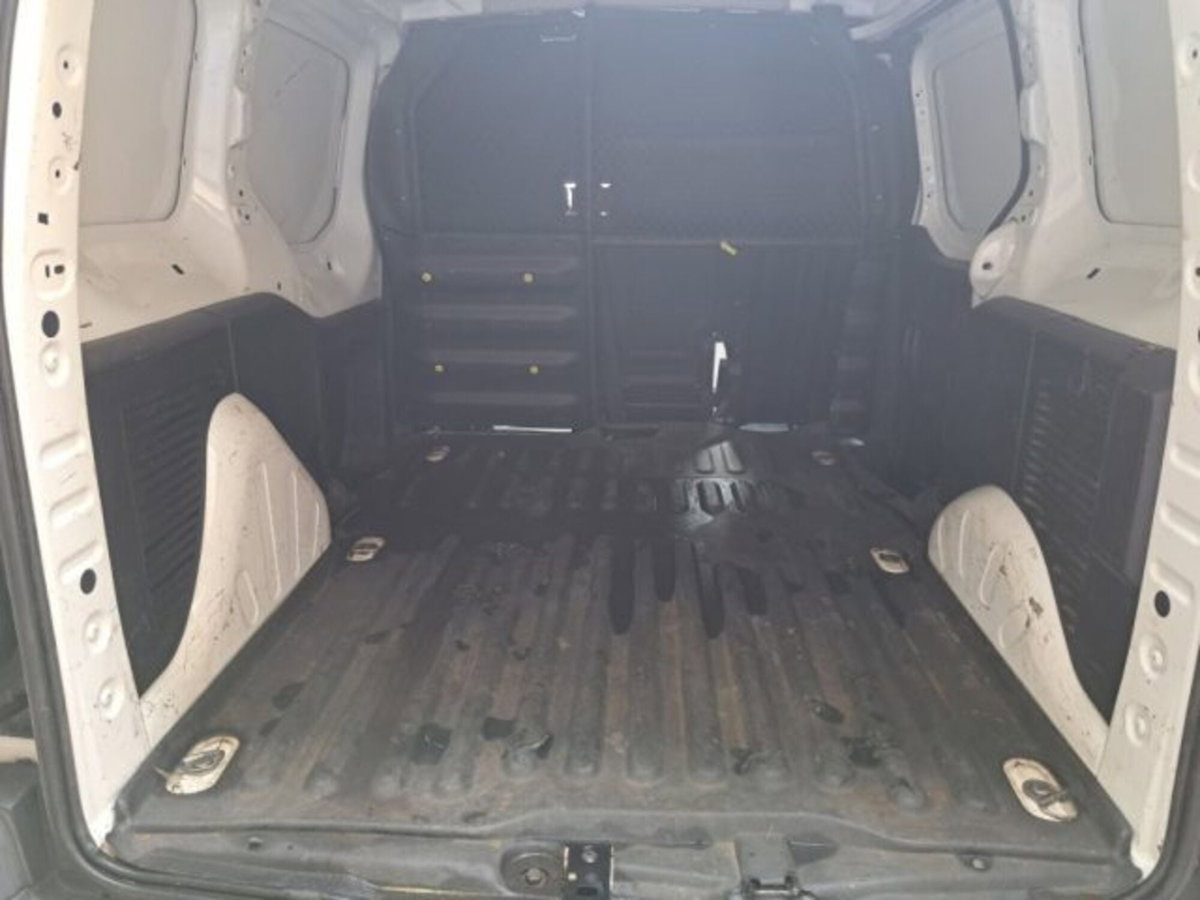 Citroen Berlingo Furgone BlueHDi 100 S&S Van 3 posti Club L1 (15)