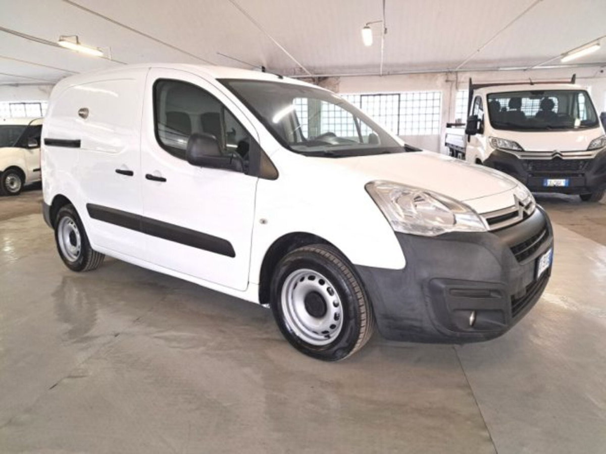 Citroen Berlingo Furgone BlueHDi 100 S&S Van 3 posti Club L1 (6)
