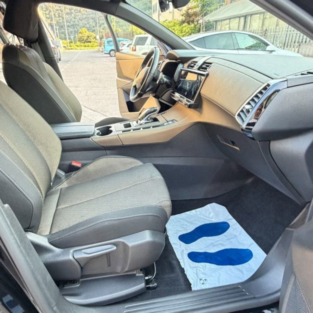 Ds DS 7 DS 7 Crossback PureTech 180 aut. Business (8)