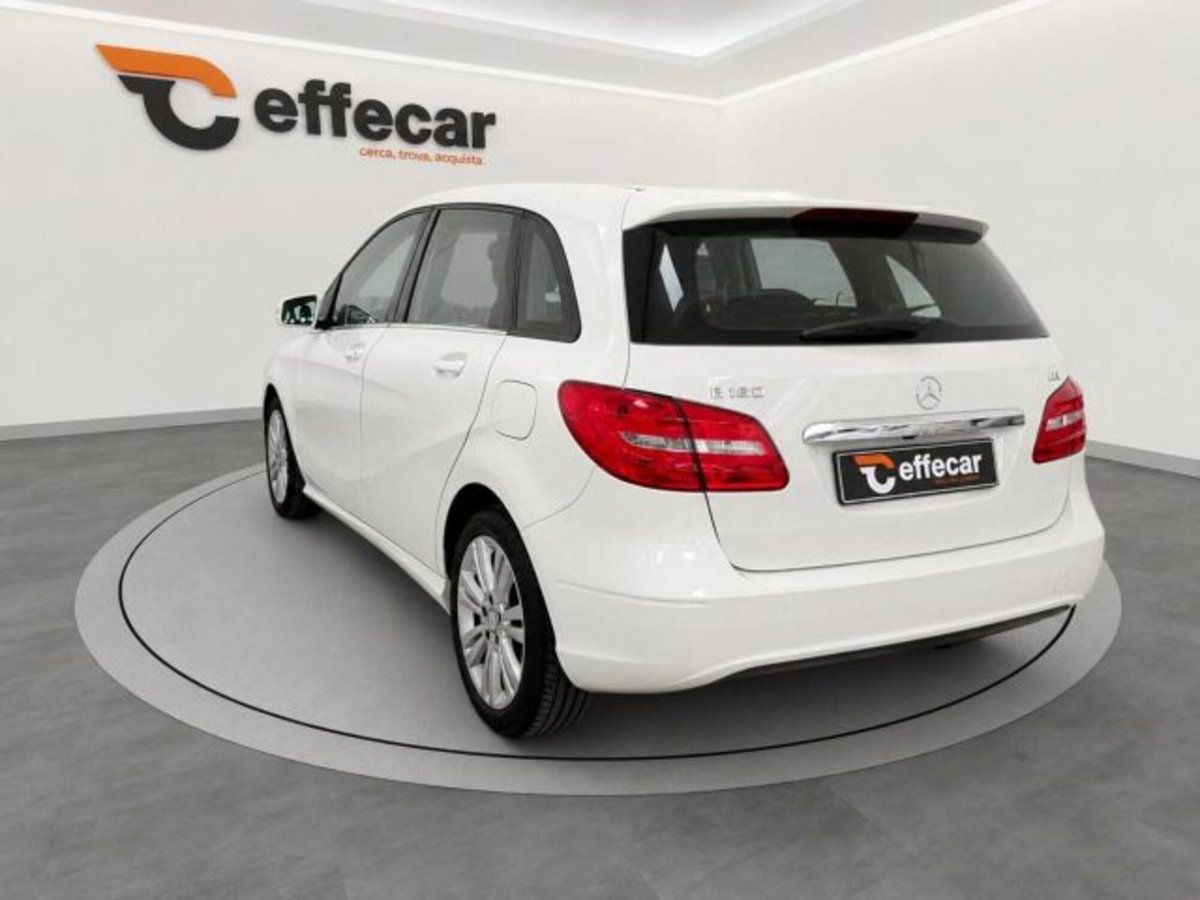 Mercedes-Benz Classe B 180 CDI Premium (4)