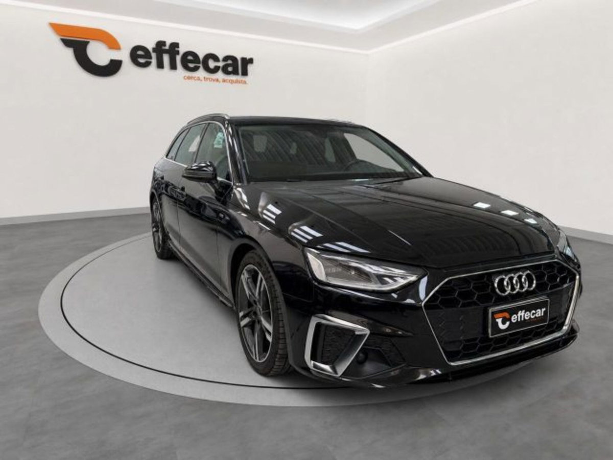 Audi A4 Avant 30 TDI/136 CV S tronic S line edition (3)