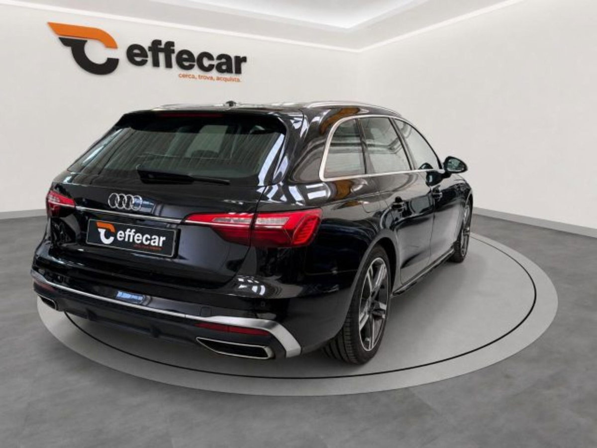 Audi A4 Avant 30 TDI/136 CV S tronic S line edition (6)