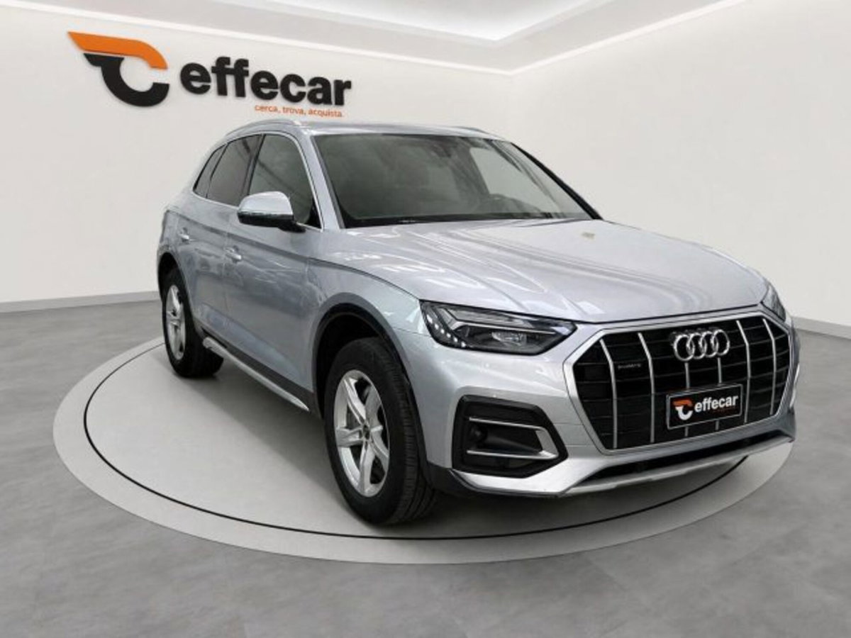 Audi Q5 40 TDI 204 CV quattro S tronic Business (3)