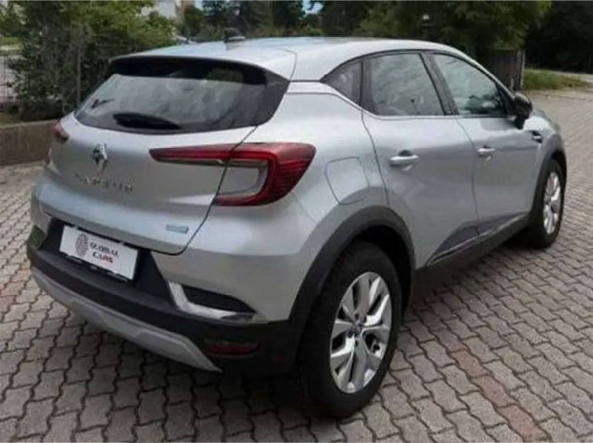 Renault Captur Plug-in Hybrid E-Tech 160 CV Intens (7)