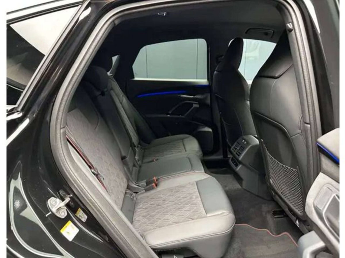 Audi Q5 Sportback 2.0 e-hybrid S line quattro 367cv s-tronic (13)
