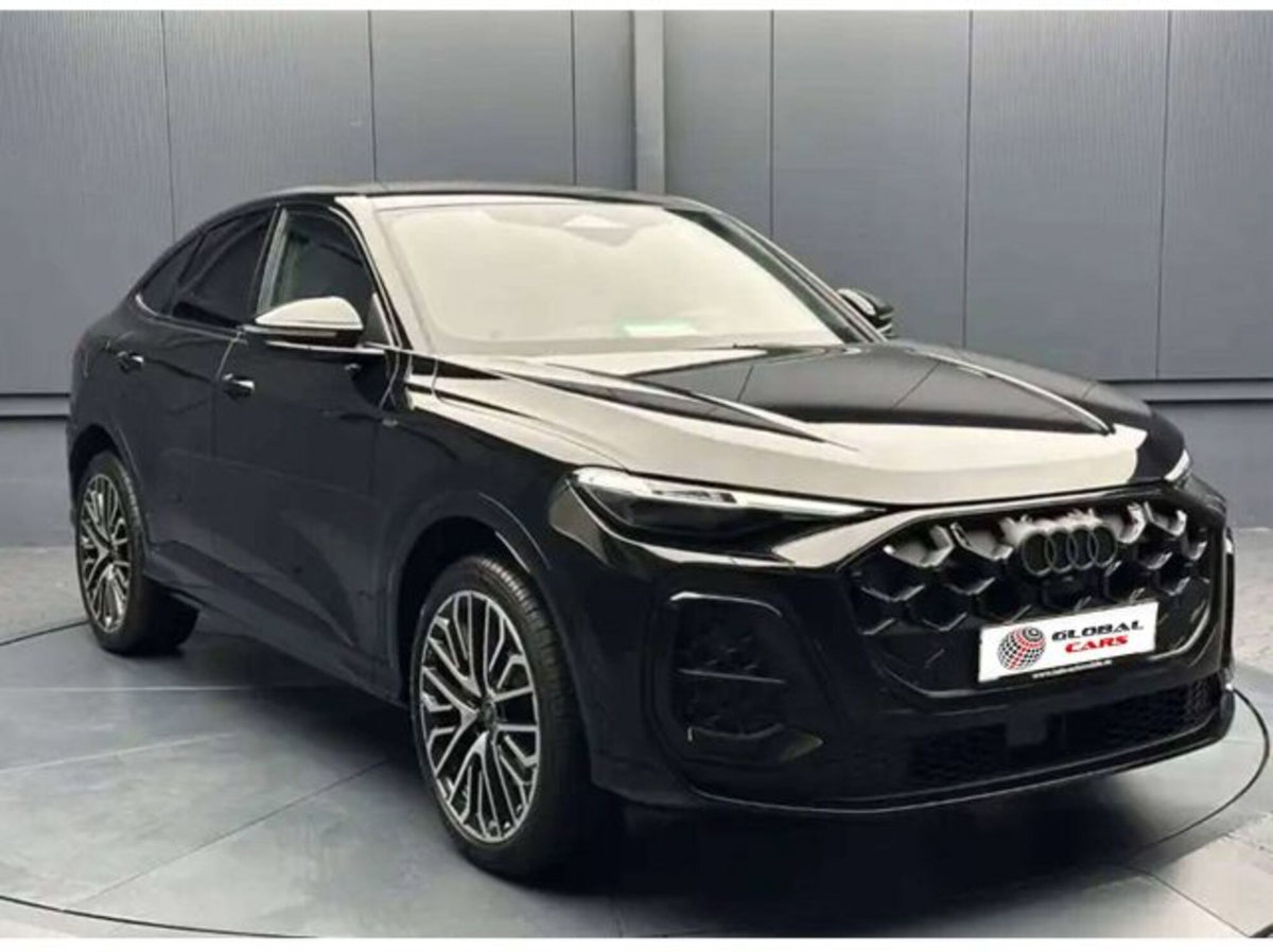 Audi Q5 Sportback 2.0 e-hybrid S line quattro 367cv s-tronic (6)