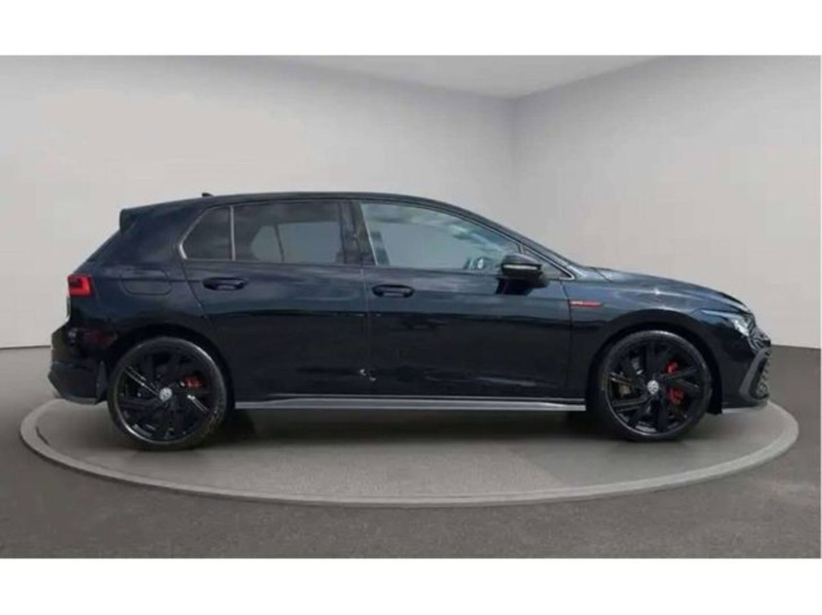 Volkswagen Golf 2.0 tsi GTI MT Ultimate 245cv (4)