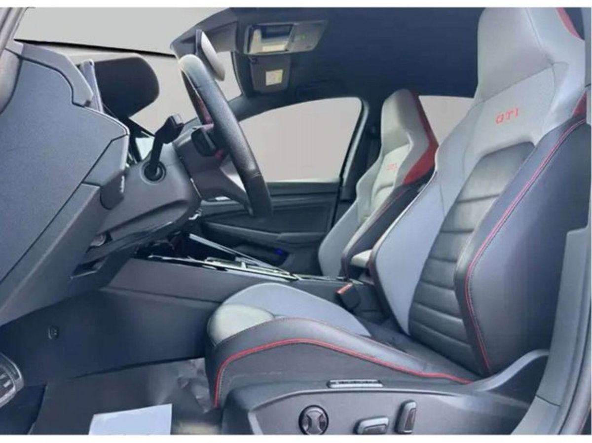 Volkswagen Golf 2.0 tsi GTI MT Ultimate 245cv (8)