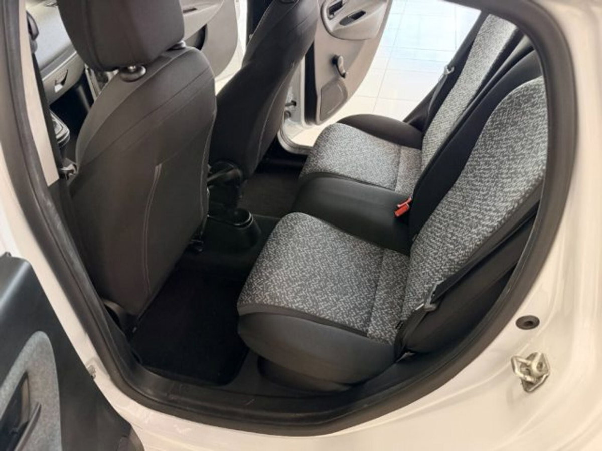 Lancia Ypsilon 1.0 FireFly 5 porte S&S Hybrid Ecochic Silver (10)