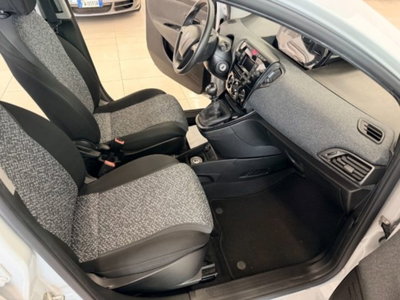 Lancia Ypsilon 1.0 FireFly 5 porte S&S Hybrid Ecochic Silver (13)