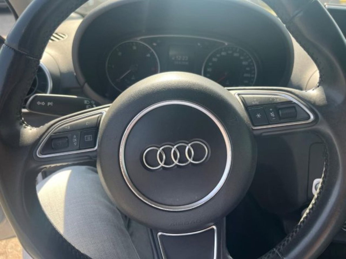 Audi A1 Sportback 1.4 TDI (10)