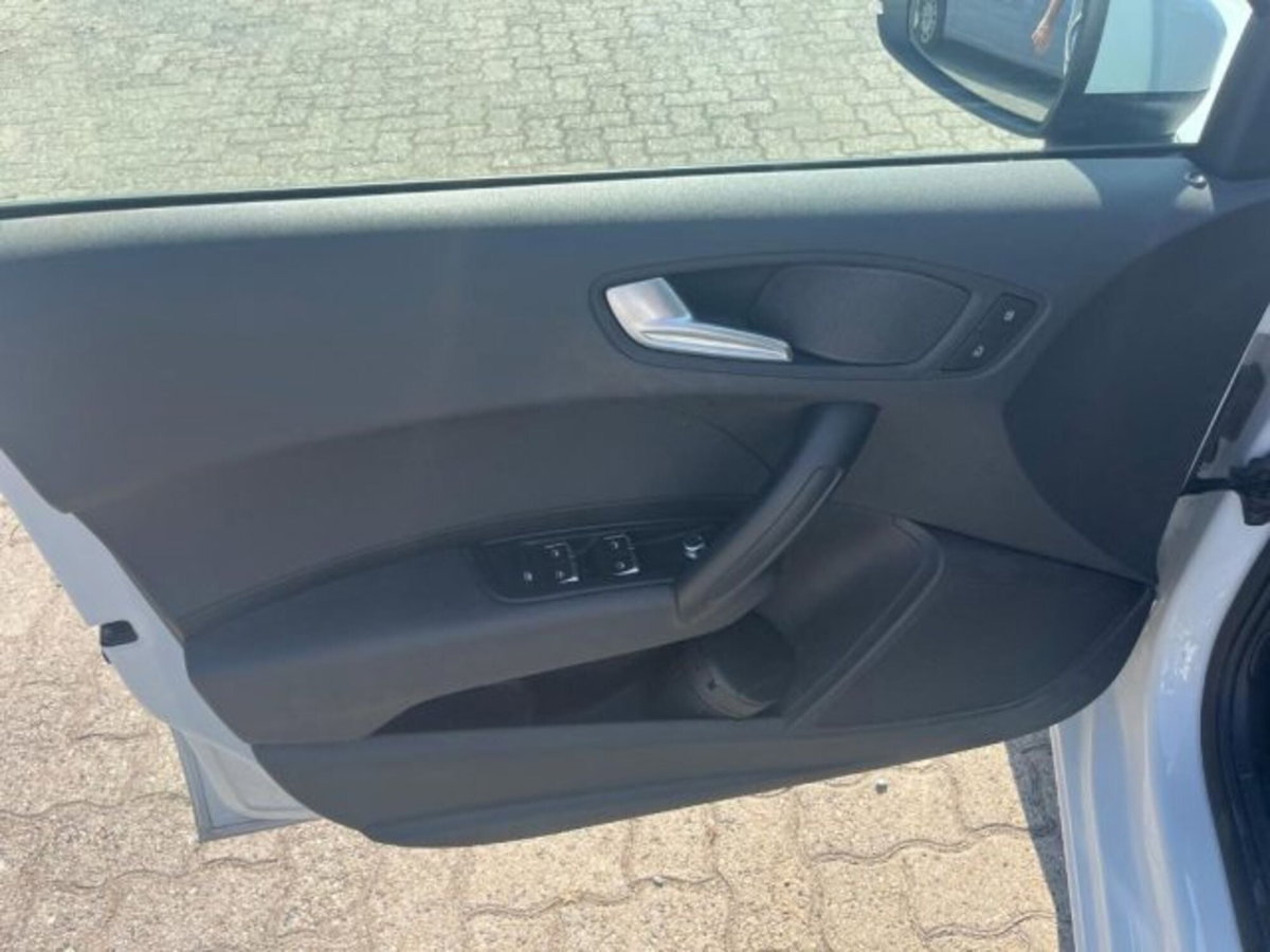 Audi A1 Sportback 1.4 TDI (11)