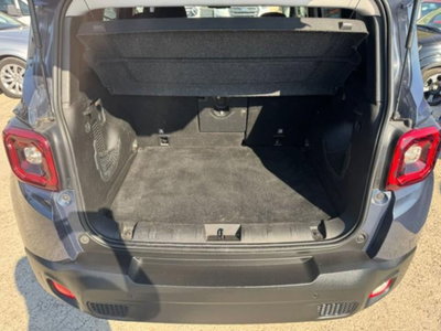 Jeep Renegade 1.3 T4 DDCT Longitude (14)