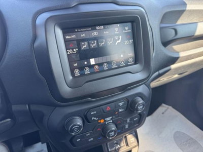 Jeep Renegade 1.3 T4 DDCT Longitude (8)