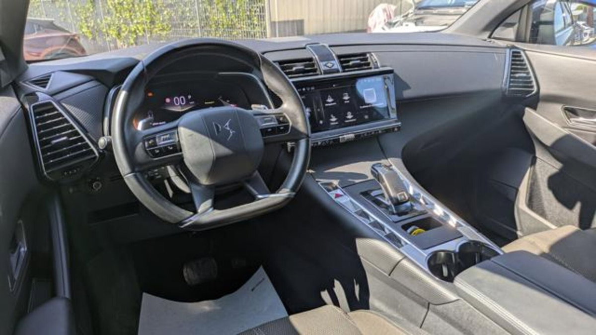 Ds DS 7 1.5 bluehdi Bastille Business 130cv auto (5)