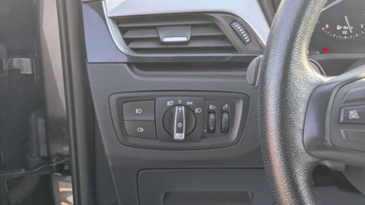 BMW X1 xDrive18d Business Advantage (10)