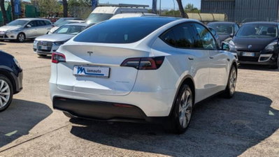 Tesla Model Y Performance Dual Motor awd (4)