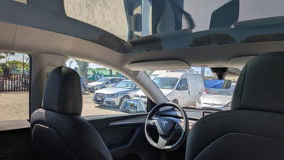 Tesla Model Y Performance Dual Motor awd (12)