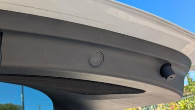 Tesla Model Y Performance Dual Motor awd (20)