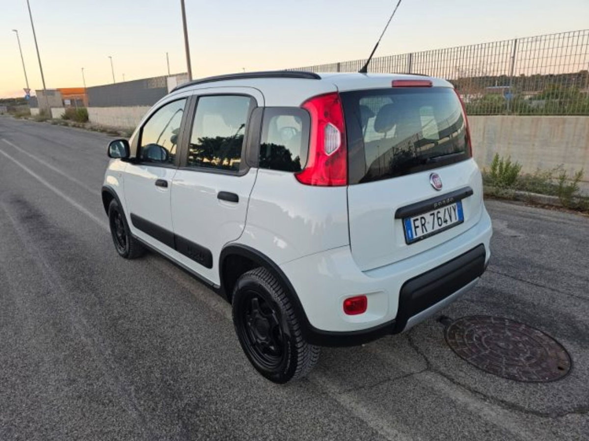 Fiat Panda 1.3 MJT 95 CV S&S 4x4 (7)
