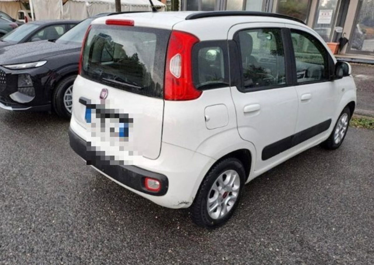 Fiat Panda 1.3 MJT 95 CV S&S Lounge (3)