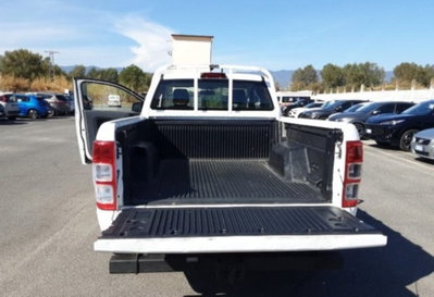 Ford Ranger Pick-up Ranger 2.2 TDCi Doppia Cabina XL 5pt. (4)