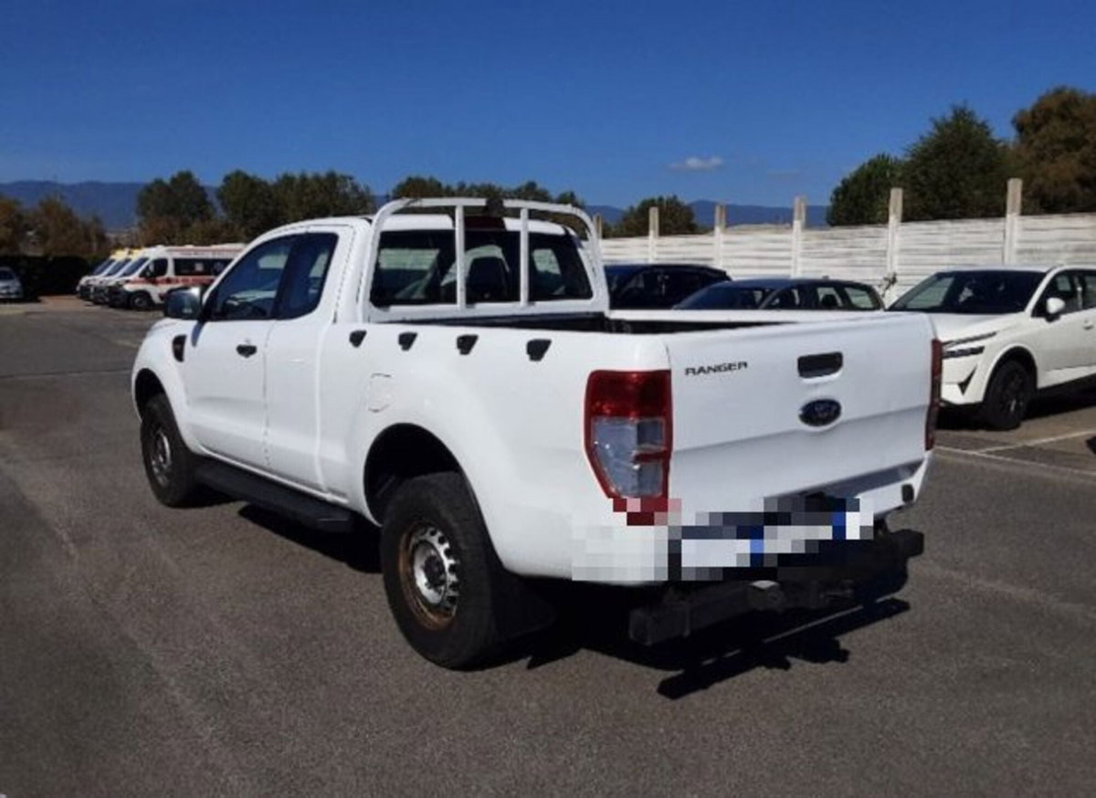 Ford Ranger Pick-up Ranger 2.2 TDCi Doppia Cabina XL 5pt. (5)