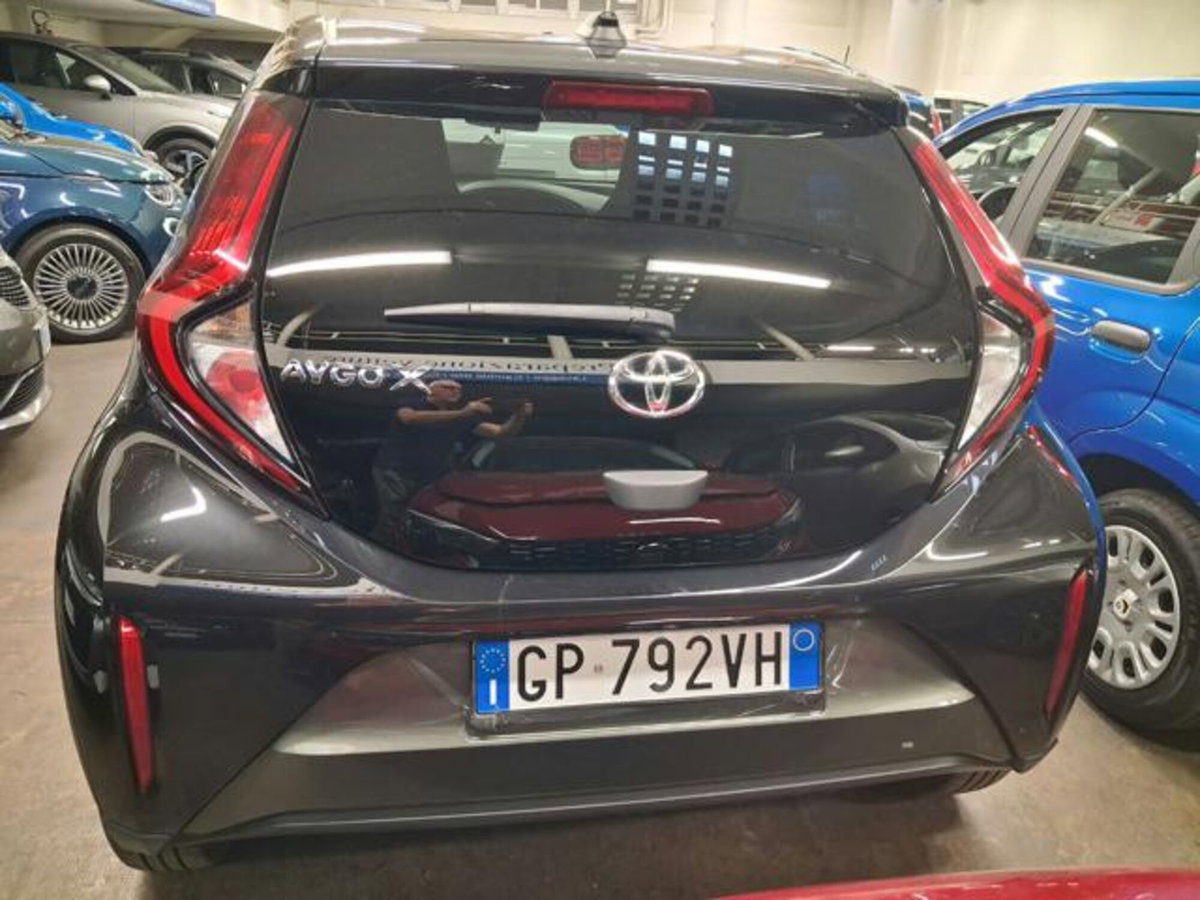 Toyota Aygo X 1.0 VVT-i 72 CV 5 porte Limited Air (5)