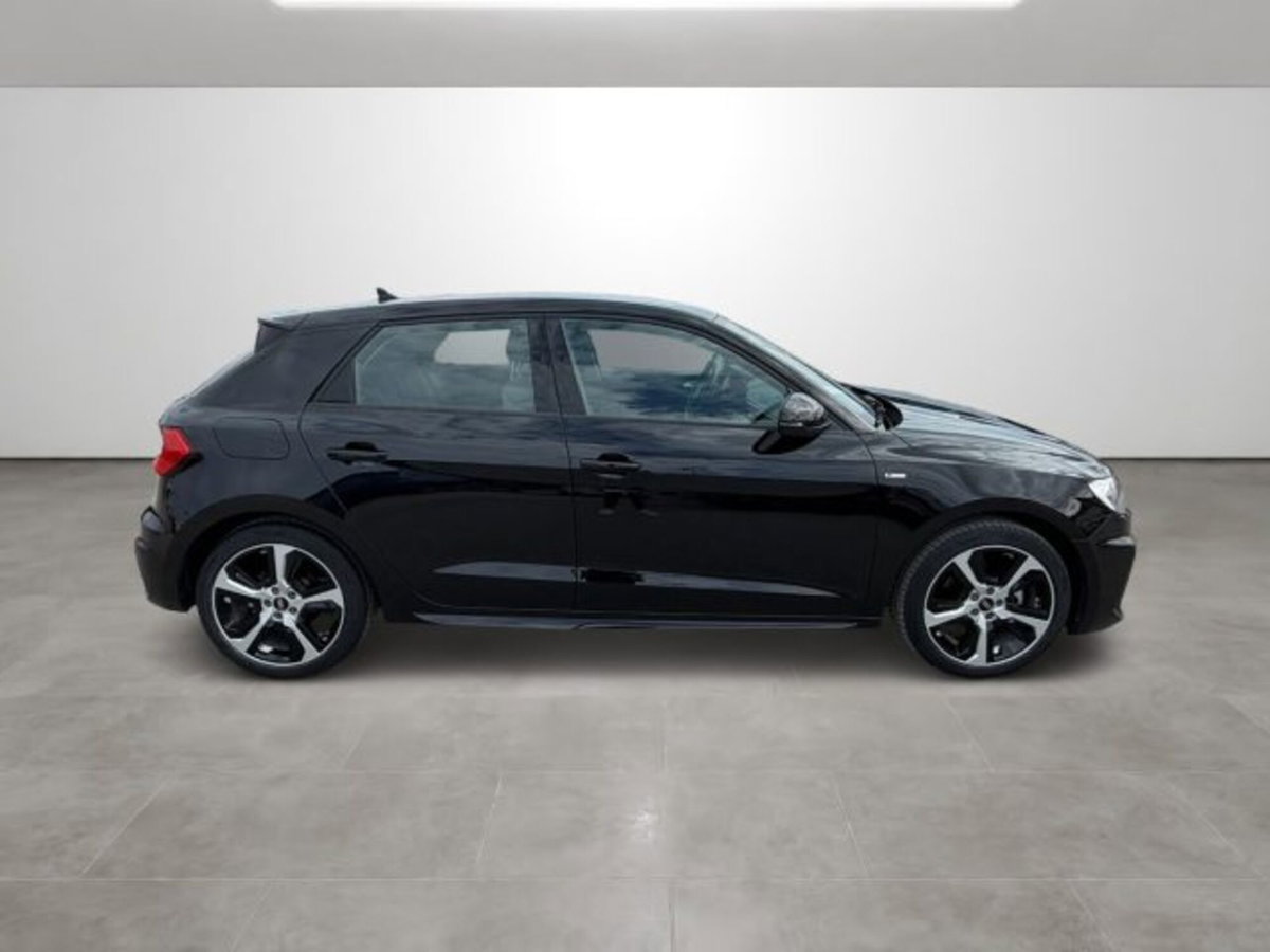 Audi A1 Sportback 30 TFSI S tronic S line edition (7)