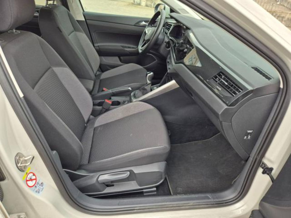 Volkswagen Taigo 1.0 tsi Edition 95cv (11)