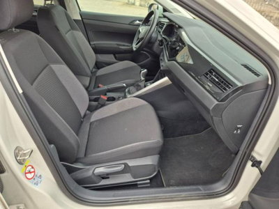 Volkswagen Taigo 1.0 tsi Edition 95cv (11)