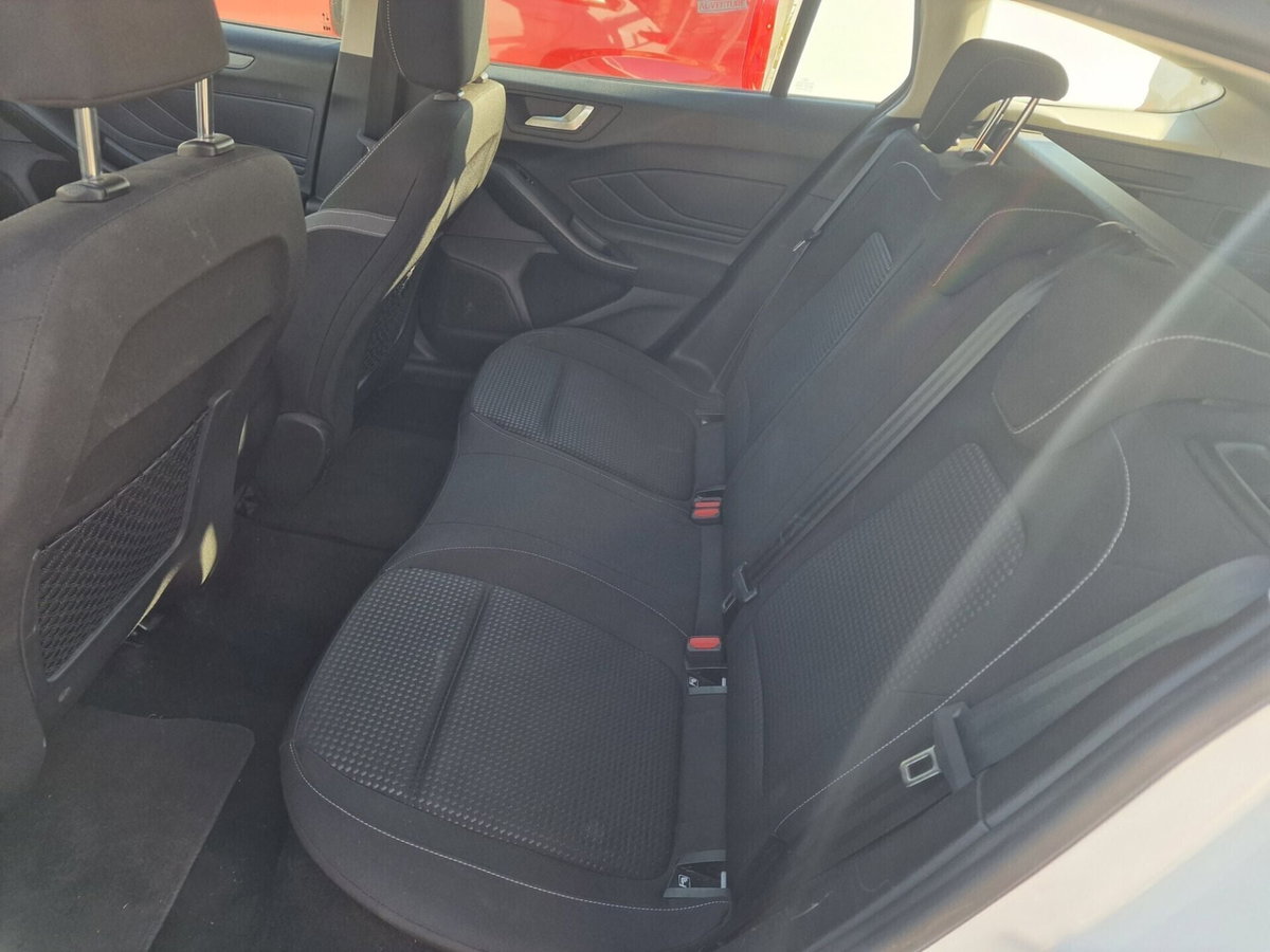 Ford Focus Station Wagon 1.5 EcoBlue 120 CV automatico SW Business (10)