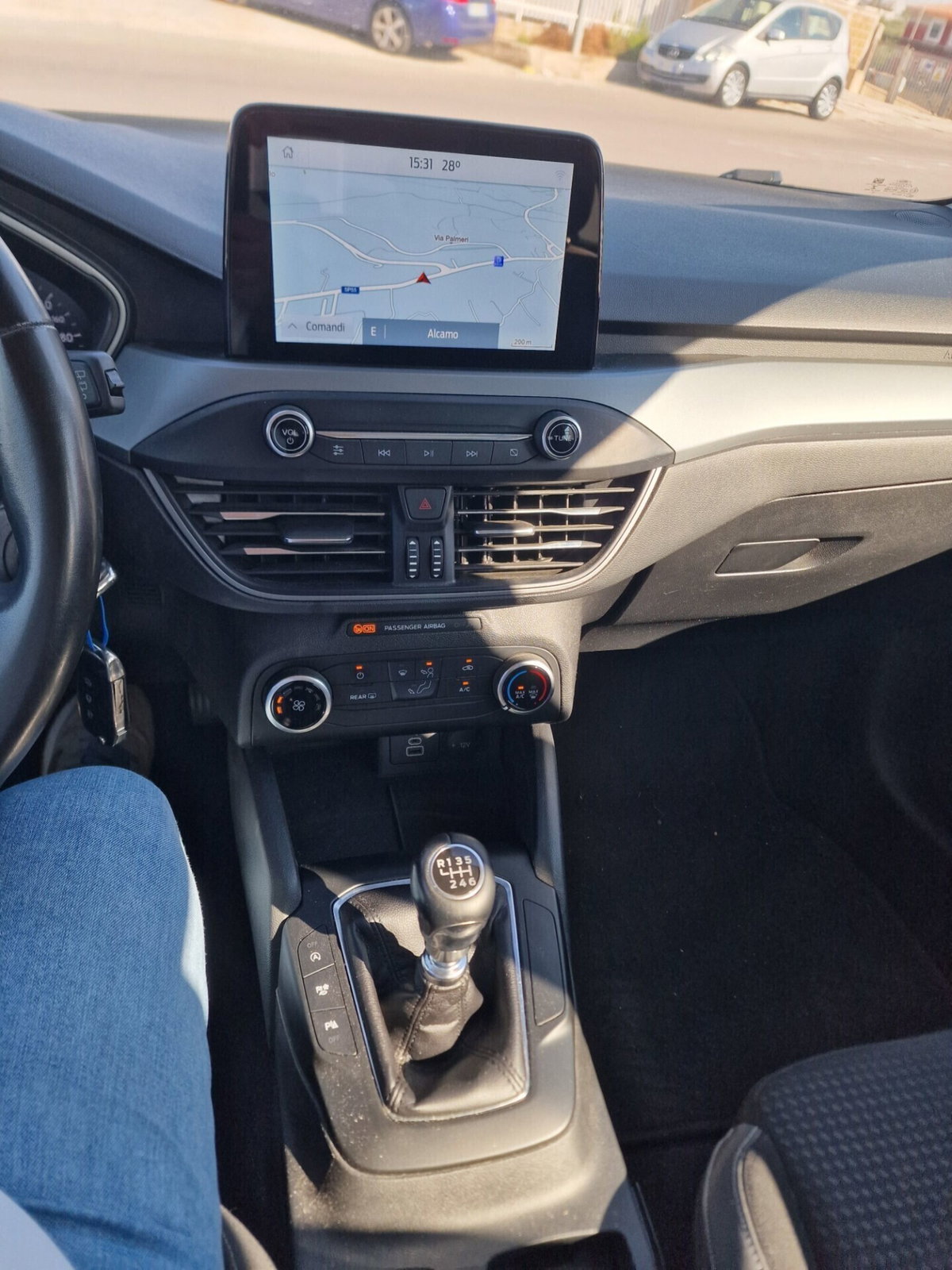 Ford Focus Station Wagon 1.5 EcoBlue 120 CV automatico SW Business (12)