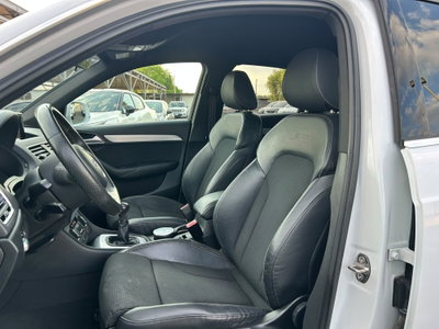 Audi Q3 2.0 TDI 120 CV (16)