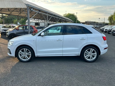 Audi Q3 2.0 TDI 120 CV (7)