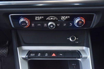 Audi Q3 Sportback 35 TDI quattro S tronic Business Plus (15)