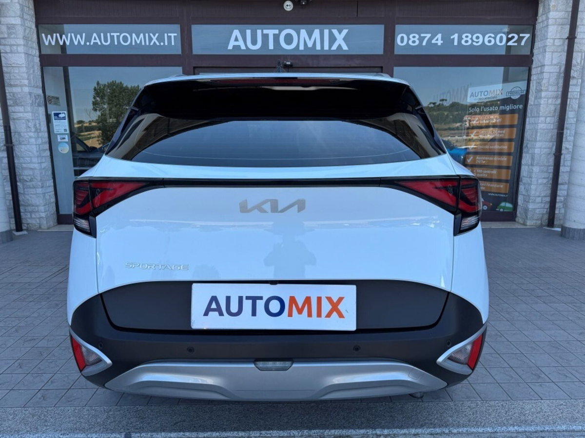 Kia Sportage 1.6 CRDI 115 CV 2WD Business Class (8)