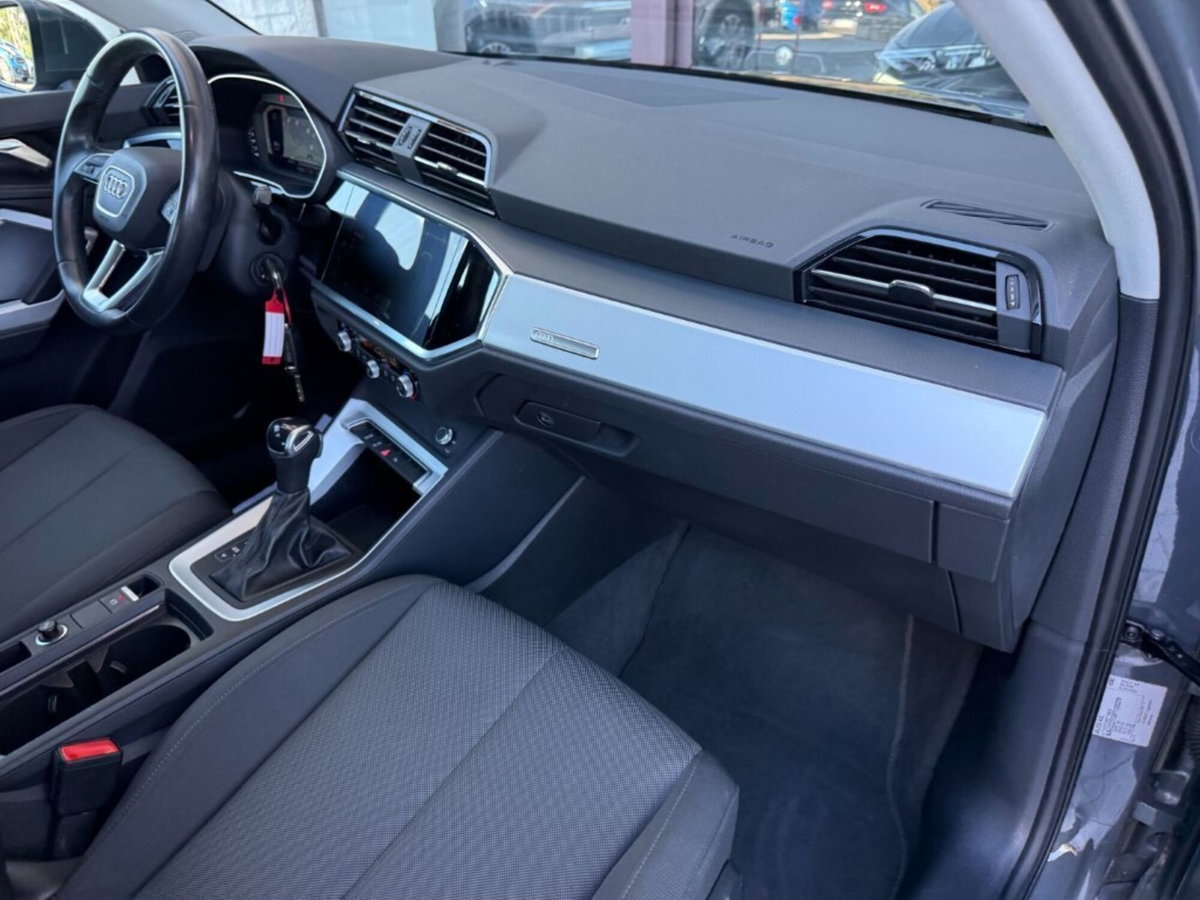 Audi Q3 35 TFSI S tronic Business Advanced (18)