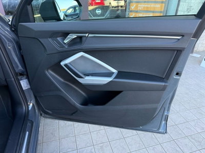 Audi Q3 35 TFSI S tronic Business Advanced (19)
