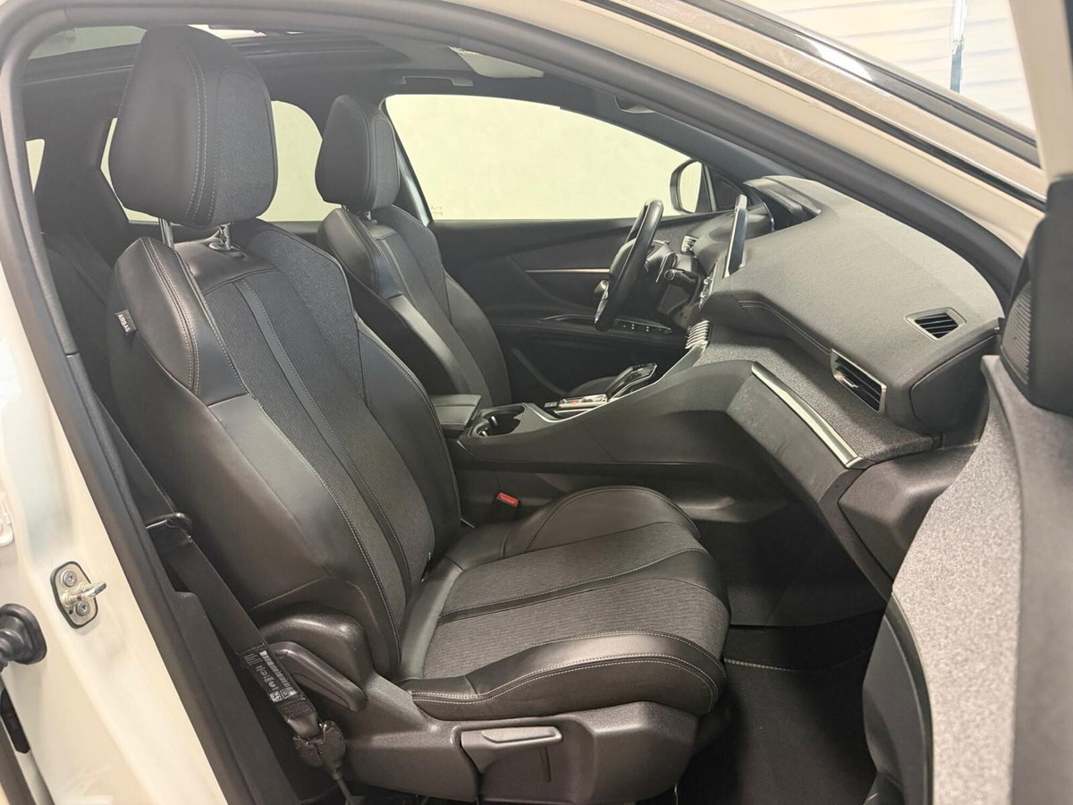 Peugeot 3008 BlueHDi 130 S&S EAT8 GT Line (17)