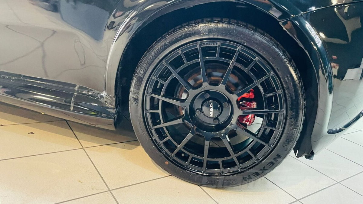 Abarth Grande Punto 1.4 T-Jet 16V 3 porte (16)