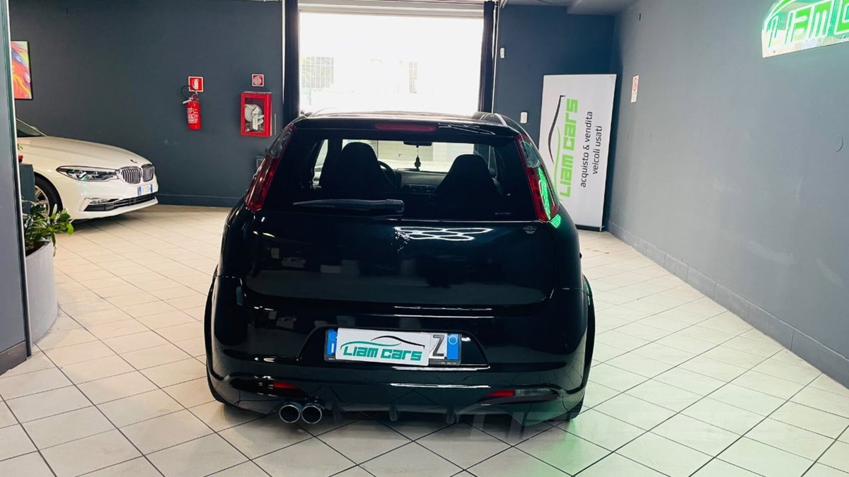 Abarth Grande Punto 1.4 T-Jet 16V 3 porte (5)